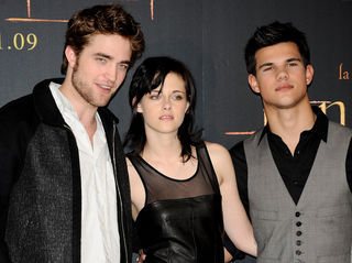 Robert, Kristen e Taylor divulgam Lua Nova em Madrid - Getty Images