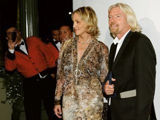 Sharon Stone badala em L.A. - Reuters