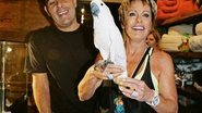 Em meio à crise, Marcelo e Ana voltam a ser vistos juntos e se divertem com a cacatua. - SAMUEL CHAVES / S4 PHOTO PRESS