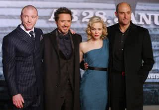 Guy Ritchie, Rachel McAdams, Robert Downey Jr. e Mark Strong - Getty Images