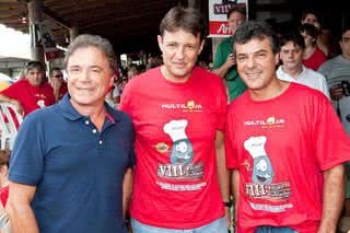 Alvaro Dias, Marcus Vinicius Todesco e Beto Richa - Naideron Jr.