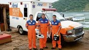 Equipe médica à disposição - IVAN FARIA