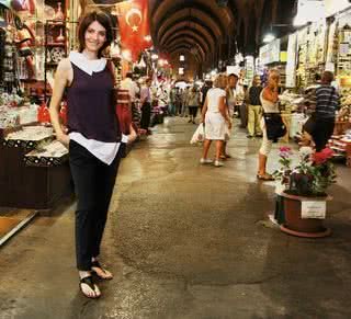 Malga no Grand Bazaar, aberto desde 1453, em Istambul, com centenas de lojas espalhadas por um labirinto de ruas. - João Paulo Mantovani e Renata d'Almeida