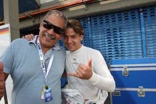 O piloto Augusto Farfus Jr. e seu pai Augusto Farfus - Divulgação