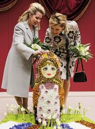 Svetlana e a princesa Máxima - REUTERS