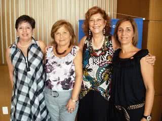 Miriam Doris Lilienfeld, Leonor Szymonoviz, Roza Chevis e Clarice Shucman Josef, da Na'amat Pioneiras SP, fazem em SP sessão beneficente do musical - ALISSON LOUBACK, ANDRE VICENTE, BRANCA TUNCHEL, CASSIANO DE SOUZA, DENISE ANDRADE, ELIANA ASSUNMPÇÃO, FABIO NUNES, JANAÍNA AZZONI, LIANE GOTLIB ZAIDLER, PATRICIA TARTARI E RICARDO RIBES