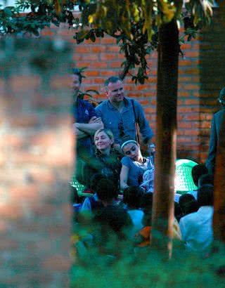 Madonna visita Malauí com os filhos - Getty Images