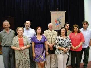 O maestro Jamil Maluf, o júri do evento do Rotary Club; Lea Vinocur Freitag, Márcia Guimarães e João Luiz Sampaio (à dir.); e os organizadores Sérgio Casoy, Álvaro Ippollito, Beth Marcondes Torres, Cacilda Campiglia e Heloísa Junqueira, definem na Assoc. - ANDRÉ VICENTE, CAROLINE DANTAS, FÁBIO TELLES, FERNANDO GODOY, LORENZO FABRI, MARINA MALHEIROS, NELSON PEIXOTO, NINA JACOB, OVADIA SAADIA, RODRIGO ZORZI E SILAS FONSECA