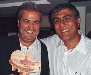 Thomaz Naves, da Record Rio, homenageia Carlos Geraldo, pres. da emissora, no restaurante Gato Rosso, Rio. - FERNANDO TORQUATTO, GLAYCON MUNIZ, JOSEMAR ALVES, JUAN GUERRA, PATRICIA TARTARI, PITI REALI, ROBERTO VALVERDE, TANIA ATHAYDE E TOSHIRO SASAHARA