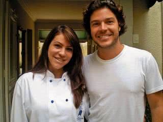 A chef Eliana Carvalho recebe o ator Eric Marmo, no Babette Restaurante, em SP. - ANDRÉ VICENTE, FERNANDO TORRES, FLAVIO MARTINS, LILIANE DAQUINO, MARIA CLARA DINIZ, PATRÍCIA DE FREITAS, PETRÔNIO CINIQUE, RODRIGO TREVISAN E WELLINGTON NEMETH