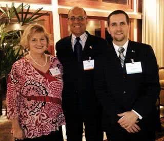 A cônsul-geral do Canadá em SP, Abina Dann, o VP do WTC SP, Alexis Pagliarini, e o gerente do WTC Atlantic Canadá, Michael Young, se reúnem no evento do WTC Business Club, em SP. - ANDRÉ VICENTE, CELSO AKIN, DENISE ANDRADE, FERNANDO MUCCI, MAURÍCIO GOMES/GLLOSS E TRATAMENTO DE IMAGENS DE STUDIO BOOP E SILAS FONSECA