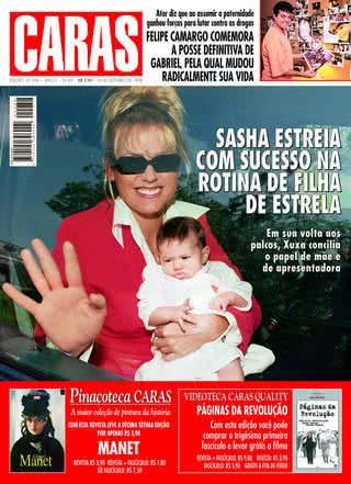 Relembre de momentos especiais de mães e filhos nas capas de CARAS!