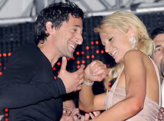 Paris Hilton e Adrien Brody - PopSugar