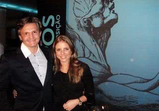 O cirurgião plástico Gerson Luiz Julio e Isabelle Santini na abertura da mostra, em SP. - DUDU PACHECO, ELISANGELA ANDRADE, FELIPE DENUZZO, FERNANDO MUCCI, FRANCIO DE HOLANDA, LUCAS FONSECA, LUCIANA CÁSSIA FOTOGRAFIA, PATRICIA TARTARI, SILAS FONSECA E SYLVIA GOSZTONYI