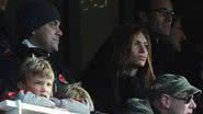 <b>Ayda Field</b> e <b>Robbie Williams</b> durante partida de Arsenal x Manchester United - GettyImages