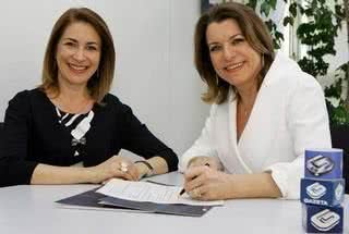 Olga Bongiovanni e a Superintendente de Programação da TV Gazeta, Marinês Rodrigues - Djalma Vassão / Gazeta Press