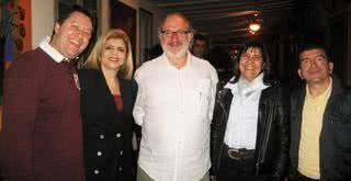 Roberto Rossi, ao centro, abre mostra com Breno Zilber, Miriam Schreier, Miriam Perez e Odival Belmonte na Santa Pizza, em SP. - AGÊNCIA REBIZZI, ANDRÉ VICENTE, DEBORAH VAIDERGORN, FABIO ZANZERI, JORGE ROSENBERG, LILICA MATTOS, MIDORI DE LUCCA, MURILO MEDINA, NELSON PEIXOTO, RODRIGO ZORZI E VERÔNICA CAMPOS