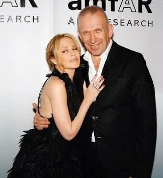 Kylie Minogue e Jean Paul Gaultier - Reuters