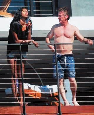 Sean Penn e a sua eleita, Jessica White - SPLASH NEWS