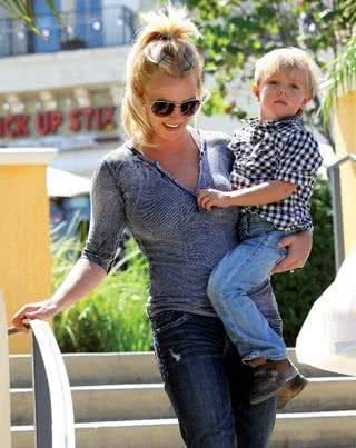 Britney e o filho Sean - BRAINPIX