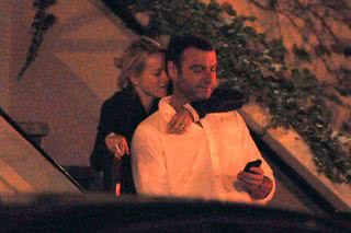 Naomi Watts e o marido Liev Schreiber - City files