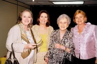 Rosiska Darcy de Oliveira e Ruth Niskier participam da palestra Fernando Pessoa - Ou Pessoas?, da professora Cleonice Berardinelli, ao lado da convidada Consuelo Paes, no Espaço Cultural H.Stern, Rio. - ARMANDO ARAÚJO, BRUNO NETO, CARLOS PATRICIO, CAROLINA BRUNETTO, DIEGO PISANTE, EUROPAPRESS.ES, JAMES RODRIGUES, MARCOS RIBAS E MARINA DEIENO ALTENFELDER