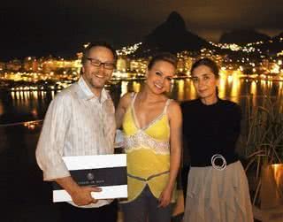 Com a vista da Lagoa Rodrigo de Freitas, Eliana recebe Fernando Meirelles e Pilar del Río. - ROGÉRIO REZENDE