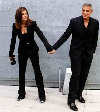 George Clooney e sua Elisabetta - REUTERS