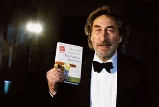 Howard Jacobson vence importante prêmio literário - REUTERS