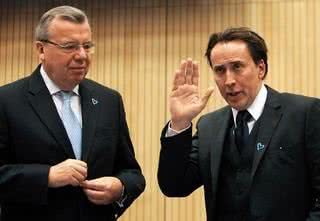 Em Viena, Yuri Fedotov, da ONU, nomea Nicolas Cage Embaixador da Boa Vontade para a Justiça Global. - ADRIANA SANDOVAL, BRUNO MENDONÇA, CHARLES NASEH, JOÃO MÁRIO NUNES, HELDER MALDONADO, NAIRA MESSA, REUTERS E SYLVIA GOSZTONYI