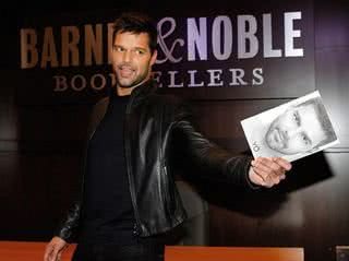 História de Ricky Martin é narrada em livro - REUTERS