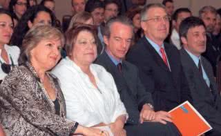 Em SP, Gustavo Bren, Paulo Gaio de Castro Júnior, Maurice van Den Berch van Heemstede, Sandra Greco da Fonseca e a vice-prefeita de São Paulo, Alda Marco Antonio, no evento da Aldeias Infantis SOS Brasil. - ACACIO NASCIMENTO, ANDERSON VINICIUS DE MORAES, CAIO FAGUNDES, GABRIEL CAPPELLETTI, JULIANA CENSI, LUIZ RIBEIRO, MÁRCIA ALVES, MÁRIO LEITE, MURILO CARDOSO, PEDRO FELIX E RAFAEL MELO