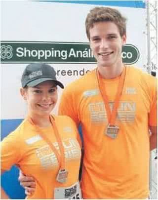 Em SP, Fernanda Souza e Jonatas Faro participam da corrida da Track&Field, no Shopping Anália Franco, em SP. - BRUNO NETO, CADÚ NICKEL, CLAUDIO IZIDIO, DAVID DEVIDÉ, JULIAN MARQUES/CBIPRESS, LUCIANA PREZIA, MARINA MALHEIROS, OVADIA SAADIA, NELSON BUENO E RENÊ MARTINS