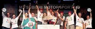 Vencedores da categoria Graduados na última etapa do Rally Mitsubishi MotorSport: Renato Ferreira Martins e Rafael Dall Bello, em 4o lugar, Fernanda Becker e Acyr Alexandre, 2o, Alfredo e Camilo Turcatto, 1o, Nacleto Provesam e Ender Silva Jr., 3o, e - ALYSSON KLEBER, FABIO ZANZERI, GUILLERMO ARROYO VILLALÓN, JULIANA CENSI, MARINA DEIENO ALTENFELDER, RICARDO RIBES E TOM PAPP