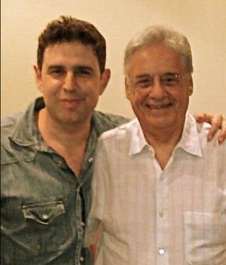 Marco Bianchi com Fernando Henrique Cardoso na casa de William Machado de Oliveira, na capital paulista. - ADRIANA FRANCO, ANDRÉ VICENTE, FLÁVIA FUSCO, FREDY UEHARA, J. REIS, LETHÍCIA BELMONTE, MARINA DEIENO ALTENFELDER E ULISSES FONSECA