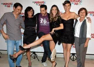 Roberto Santucci, a produtora Mariza Leão, Bruno Garcia, Ingrid Guimarães, Maria Paula e Denise Weinberg. - RENATA D'ALMEIDA