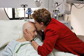 A presidente eleita Dilma Rousseff visita o vice-presidente José Alencar no hospital - (Ricardo Stuckert/PR)