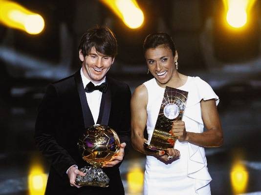 Messi e Marta: Os melhores jogadores do mundo - REUTERS