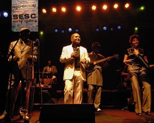 Guajiro Mirabal, Carlos Calunga, Pedro Pablo, Angel Terry e Idania Valdés, da banda Buena Vista Social Club