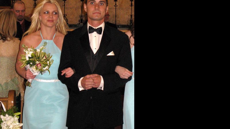 Britney Spears no casamento do amigo e assistente Brett Miller em Miami - City Files