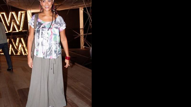 Luciana Mello desfila com dreadlocks no SPFW na quarta-feira, 2 - AgNews