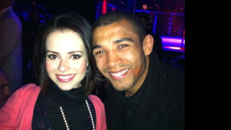 No UFC, Sandy e o lutador José Aldo