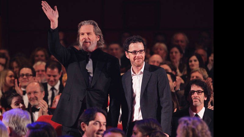 Jeff Bridges e o diretor Ethan Coen - Getty Images