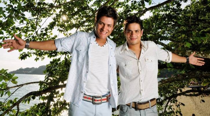 Dupla Tiago e Rodrigo - ORESTES LOCATEL