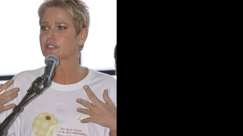 Xuxa Meneghel apresenta campanha contra a violência sexual infantil - Roberto Filho/AgNews