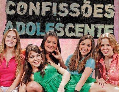 Carla Diaz e elenco da peça 'Confissões de Adolescente' - Reprodução / BlogLog