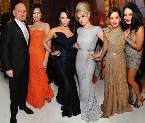 Sir Ben e Daniela Lavender, Kim Kardashian, Kelly Osbourne, Ashley Tisdale e Vanessa Hudgens. - GETTY IMAGES