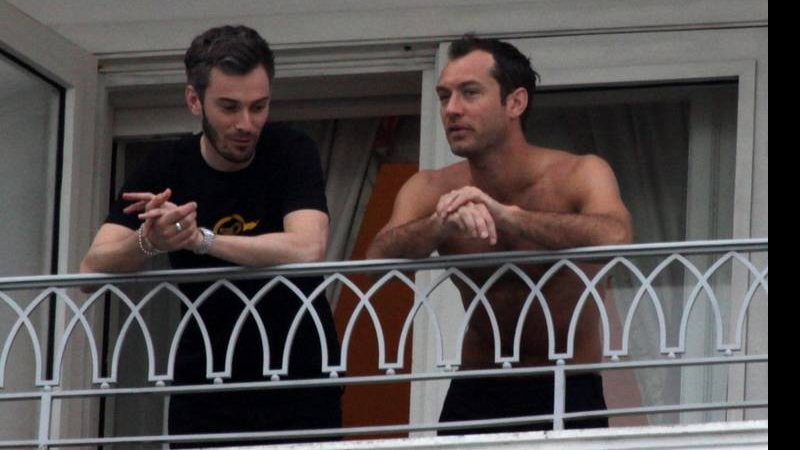 Jude Law em hotel no Rio de Janeiro - Adilson Lucas/AgNews