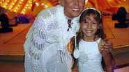 Carla Diaz e Xuxa - Reprodução / BlogLog