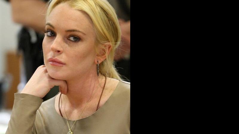 Em 2008, a atriz Lindsay Lohan levou uma chuva de farinha de militantes do Peta por aparecer com um casaco de pele - Getty Images